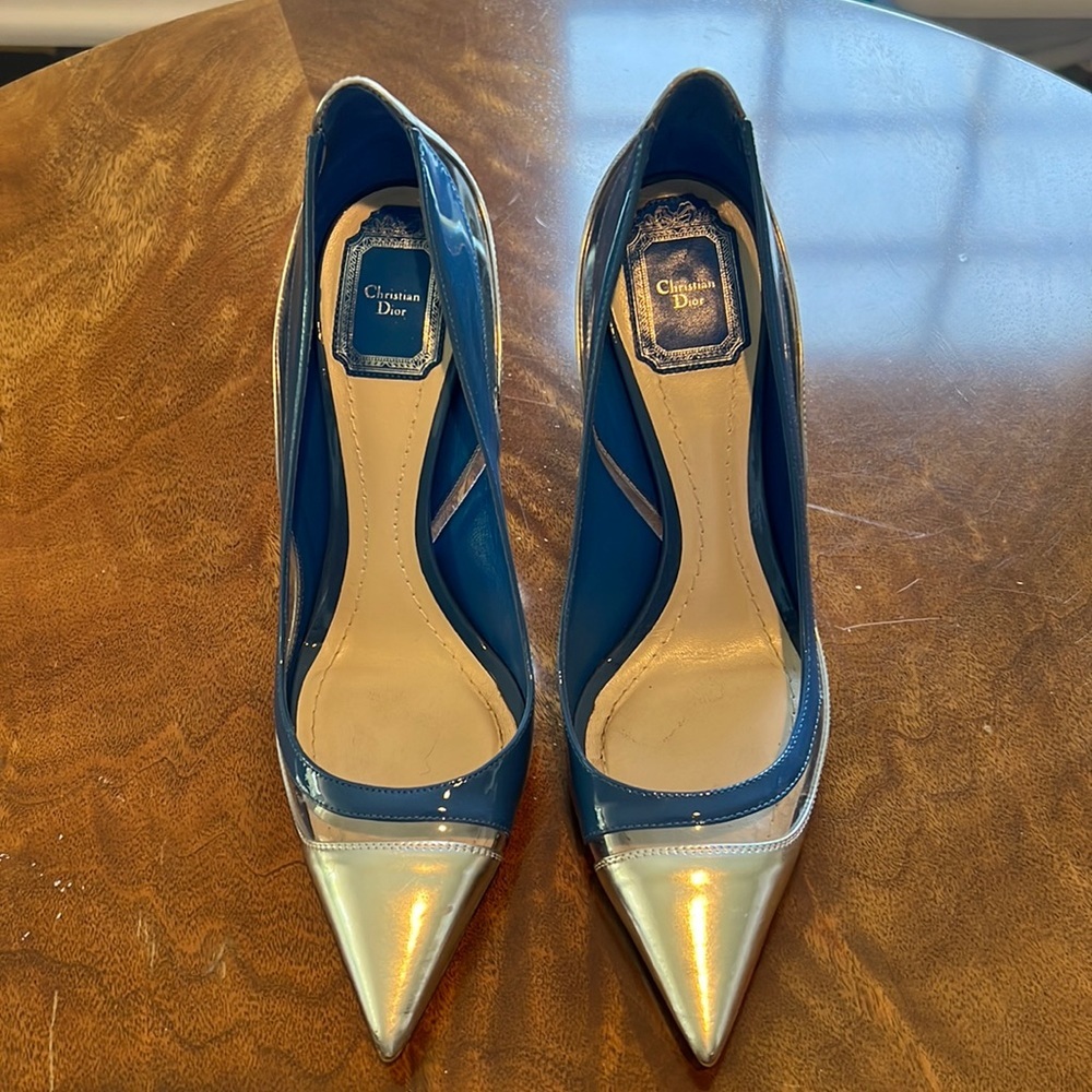 Authentic and rare Dior silver, lucite and blue pumps w/ 4” signature Dior Heel - Picture 1 of 7